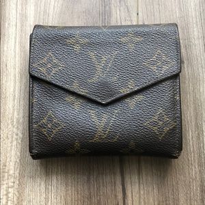 Louis Vuitton Monogram Wallet #229